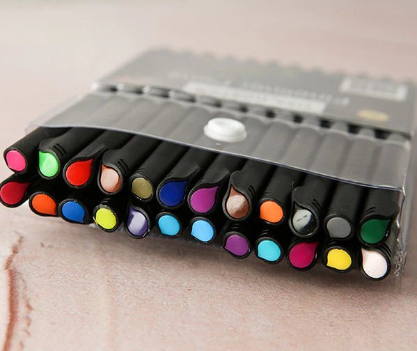 Lisa Horton Crafts Set of 24 Coloured Fineliner Pens